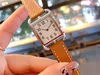 23mm Handgjorda äkta läder Letter Logo Armbandsur Nantucket Square Digital Dial Watch For Lady Girls Classic Brand Women Clock