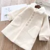 Chaqueta acolchada gruesa de terciopelo de visón para niñas, nueva moda de invierno 2021, abrigo de lana de estilo coreano de longitud media para niños H0909