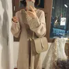 Nomikuma Nedensel Boy Kadın Kazak Elbise Uzun Kollu V Yaka Gevşek Örme Elbiseler Sonbahar Zarif Vestidos Femme 6C489 210427