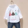 Mode Cartoon Weiße Tops für große Mädchen Baumwolle Teenager Mädchen Shirts Koreanische Kinder Blusen Mädchen Teenager Langarm Tops 2-16Yrs 210331