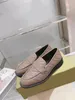 2022 Дизайнерская кожа ESPADRILLE SANDAL Женская лозец обуви с двойной буквой Slip-на повседневной обуви Шнур плоский Высочайшее качество Размер 3