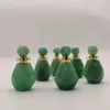 Naturlig Grön Jade Aventurine Massage Healing Stone Pendant Charm Reiki Essential Oil Diffuser Bottle Pendants Halsband Tillbehör