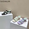 Suojialun 2021夏の新しい女性のスリッパ薄いローヒールの女性サンダルの靴エレガントな狭いバンドの女性外側スライドフリップフロップC0407