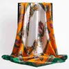 2021 Nowy 90x90 Kwadratowy Silk Scarves Lady Pyłoszczelny Chusteczka Szalik Koreański Popularny Szal Drukuj Summer Plaża Kerchief Y1108