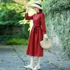 Casual klänningar 2022 Spring och Autum Female Dress Style Slim midja långärmad röd bomullslinne kvinnor klänningar.