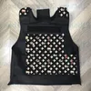 Erkek deri tank üstleri womnes ayarlanabilir plaka taşıyıcı yelek vintage harfleri çiçek açan tasarım taktik yelek moda cs oyun gövdesi 8427048