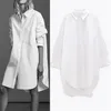 特大の白いシャツの女性秋の長袖襟付きボタンアップシャツレディース非対称裾カジュアルトップ210519