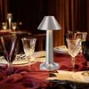 luzes vintage para restaurantes