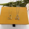 Womens Designer Necklace Love Necklaces Heart Chains Women Men Jewellery Golden Letter Luxury Elegant Habbly