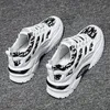 Fashion Newest Women Men Running Shoes Designers White Gray Light Green Black Jogging Wallking Sports Trainers Size eur 39-44 Sneakers Code 88-FB2118