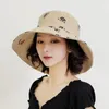Chapeau de pêcheur brodé à lèvres rouges pour femmes, mode coréenne, vêtements de plage pour dames, protection solaire des deux côtés, chapeaux larges, été