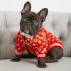 Vêtements de luxe pour chiens de compagnie Automne / Hiver Mode Chiens Apparesl Veste Lettre Imprimé Chaud Chat Hoodies Manteaux Vêtements Rouges Outwear Vêtements Bulldog en solde