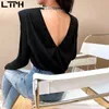 Zwarte Sexy Backless Lange Mouwen Top T-shirt Mode Ketting Katoenen Vrouwen T-shirt Schouderpads Vintage Tshirts Herfst 210427