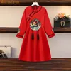 Frühling Hit Kleid für Frauen Vintage Cheongsam Langarm Chinesische Pfau Stickerei Quaste Damen A-Linie Kleider 210428