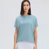 Oversize Perfectly Yoga Outfits Спортивные упражнения Фитнес Невидимые топы Футболка LU-13 Женские однотонные рубашки с коротким рукавом Модные уличные рубашки Беговая спортивная одежда