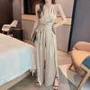 Pagliaccetti Summer Fashion Slim Sexy Coreano Scollo a V Lace Up Vita alta Plus Size Champagne Tuta Donna Split Retro Mono Mujer 210610