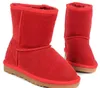 التصميم الكلاسيكي AUS U5281 Baby Boys Girls Kids Snow Boots Cowskin Sheepskin يحافظ على أحذية دافئة عيد ميلاد هدايا عيد الميلاد