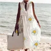 Femmes robe cordon col en v grande taille robes de plage femme Vintage Sexy longue fleur fille mode 210524
