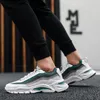 Groothandel Top Kwaliteit Loopschoenen Mannen Vrouwen Sport Ademend Wit Zwart Outdoor Mode Papa Schoen Sneakers MAAT 39-44 WY14-F119