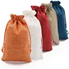 結婚式の好みのための黄麻布の巾着ジュエリーギフトバッグを持つ自然の再利用可能なリネンバッグ