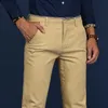 Design Män Byxor Casual Hombres Pantalones Bomull Slim Pant Straight Trousers Fashion Business Pants Plus Size 210715