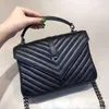 COLLEGE MEDIUM luxurys مصمم حقيبة Crossbody مبطن حمل حقيبة حقائب المحافظ النسائية جلد طبيعي رفرف سلسلة shouder رسول حقائب 24 سنتيمتر Effini