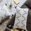 Coperchio di cuscino intrecciato in stile marocchino 45x45cm Cover cuscino lombare 30x50 bianco nero semplice geometrico per la decorazione domestica divano letto 210401