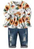 Conjunto de roupas para meninas 039, blusa floral com babados, calças jeans rasgadas, terno7832713