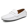 2021 Marka olmayan Erkekler Koşu Ayakkabıları Siyah Beyaz Gri Donanma Mavi Şerit Erkek Moda Eğitmen Sneakers Açık Koşu Yürüyüş 40-45 Renk 156