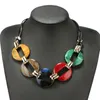 Collier médaillon géométrique en acrylique exagéré, corde en cuir, chaîne de pull, à la mode pour femmes