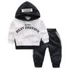 2pc Toddler Baby Boys Clothes Lettre à manches longues manteau à capuche T-shirt + pantalons 52 z2