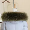 2021 Futro zimowe Collar dla kobiet Mężczyźni Kurtki zimowe Płaszcz Faux Fur Scarf Hood Ciepły wystrój Ubrania Luksusowe Akcesoria Wysokiej jakości H0923