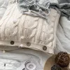 Yumuşak Pamuk Dokuma Yastık Kapak Katı Yastık Kılıfı 45x45 cm Düğme Açmak için Ev Dekor Nordic Vintage Fildişi Gri Pembe 210423
