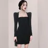 DEAT KVINNOR Svart Patchwork Office Lady High Dress Ny Square Neck Long Puff Sleeve Slim Fit Fashion Tide Summer 7e0443 210428