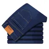 Jeans da uomo Autunno Denim Pantaloni Slim Straight Blu scuro Regular Fit Pantaloni lunghi per il tempo libero Famous Brand Jean Men Hombre 211008