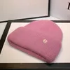 USPOP女性の帽子冬の濃い暖かいニット帽子ソリッドカラーレターMソフトウサギの髪の頭蓋骨ビーニー2110122867