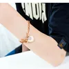 2021 Mode Smycken Kvinnor Rose Love Armband Bangles Rostfritt stål Guld Silver Love Heart Armband för julfödelsedagspresent