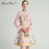 Moda Designer Dress Wiosna Damska Sukienka Koronki Ruffles Rękaw Rękawy Floral-Print Smukły 210524