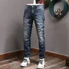 Herrenjeans Italienischer Stil Mode Männer Distressed Plain Elastic Slim Fit Ripped Retro Dunkelblau Vintage Designer Casual Pants216b