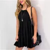 Sexy Halter Femmes Mini Robe Été Dos Nu Sans Manches Taille Élastique Robes Noires Femme Hors Épaule A-Ligne Robe D'été Robes 210522