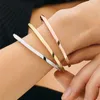 2021 New Gift Jewelry Women 100% 925 Sterling Silver Beadeds DIY Designer Charms Fit Original Manualidades Beads Bangle Opening Bracelets Luxury Strands8298642