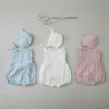 Été nouveau-né bébé bébé coton doux sans manches body enfant en bas âge enfant fleur bord solide mode body + chapeau 210413