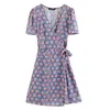 Rose Bleu Col V Manches Courtes Sash Robe Portefeuille Mini Été Empire Fleur Imprimé Floral D0668 210514