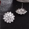 Śliczne Flower Lab Diamond Stude Kołek Realut Sterling Sier Jewelry zaręczynowe kolczyki ślubne dla kobiet prezent na przyjęcie dla kobiet