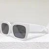 Солнцезащитные очки OW40014 Мужская мода Классическая Толстая тарелка Черный Белый Квадратный Дизайнер FF Солнцезащитные Очки Повседневная Все-Матч Отпуск 55-19-148 Анти-УВ400 Защита