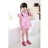 Floral Qipao barnkläder sätter nyår kinesiska baby tjejer klänningar kort byxor cheongsam toddler tjej kläder jumper 210413