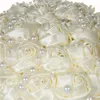 Ghirlande di fiori decorativi Raso champagne Attraente bouquet Perle decorate Sposa Forniture nuziali Artificiale