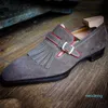 2021 Scarpe da uomo con nappe Primavera Autunno Scamosciato Tessel Scarpe eleganti con fibbia laterale Mocassini da uomo per uomo HG331