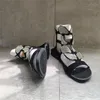 2021 Designer Frauen Slipper Sandale Mode Sommer Bottom Schmetterling mit Strass Sandalen Flache Schuhe Damen Flip Flops Top Qualität 35-43 W5