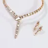 Europe America Set di gioielli firmati Fashion Lady Women Brass 18K Gold Setting Diamond Mother of Pearl Snake Shape Wide Chain Dinner Collana Orecchini